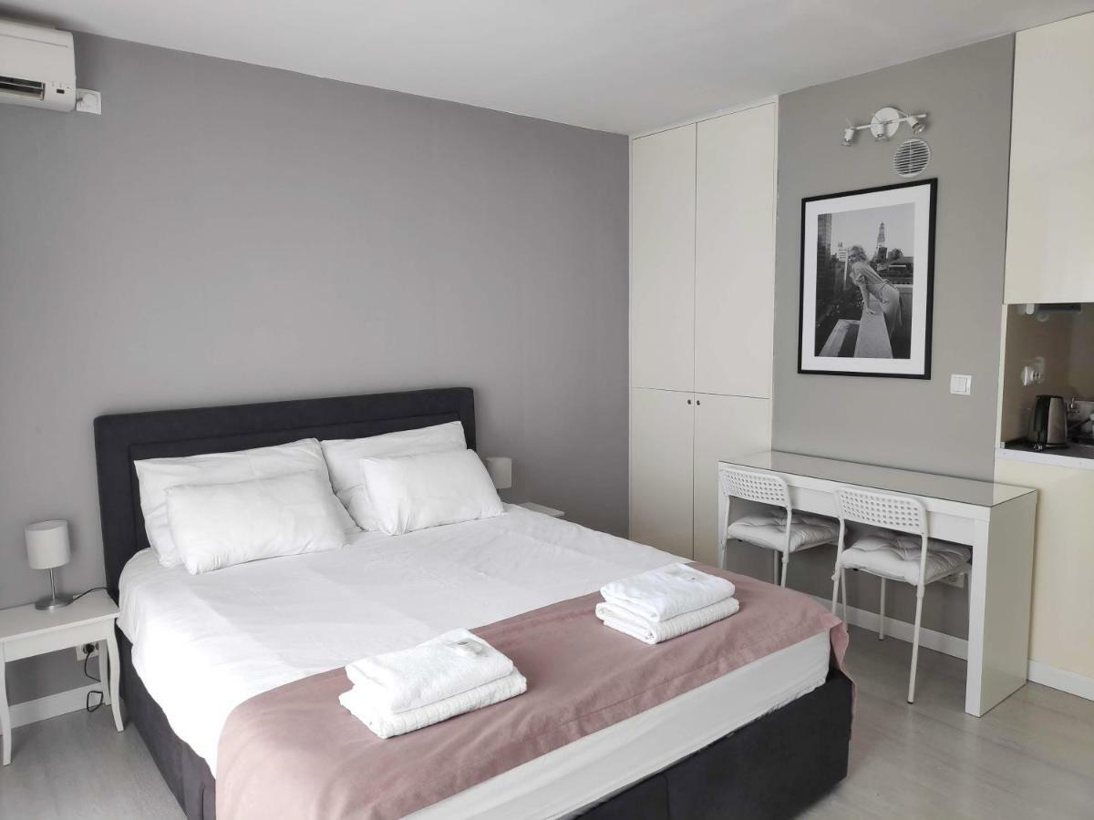 Penthouse “Sky 16” Studio Apartment Zagreb Eksteriør billede